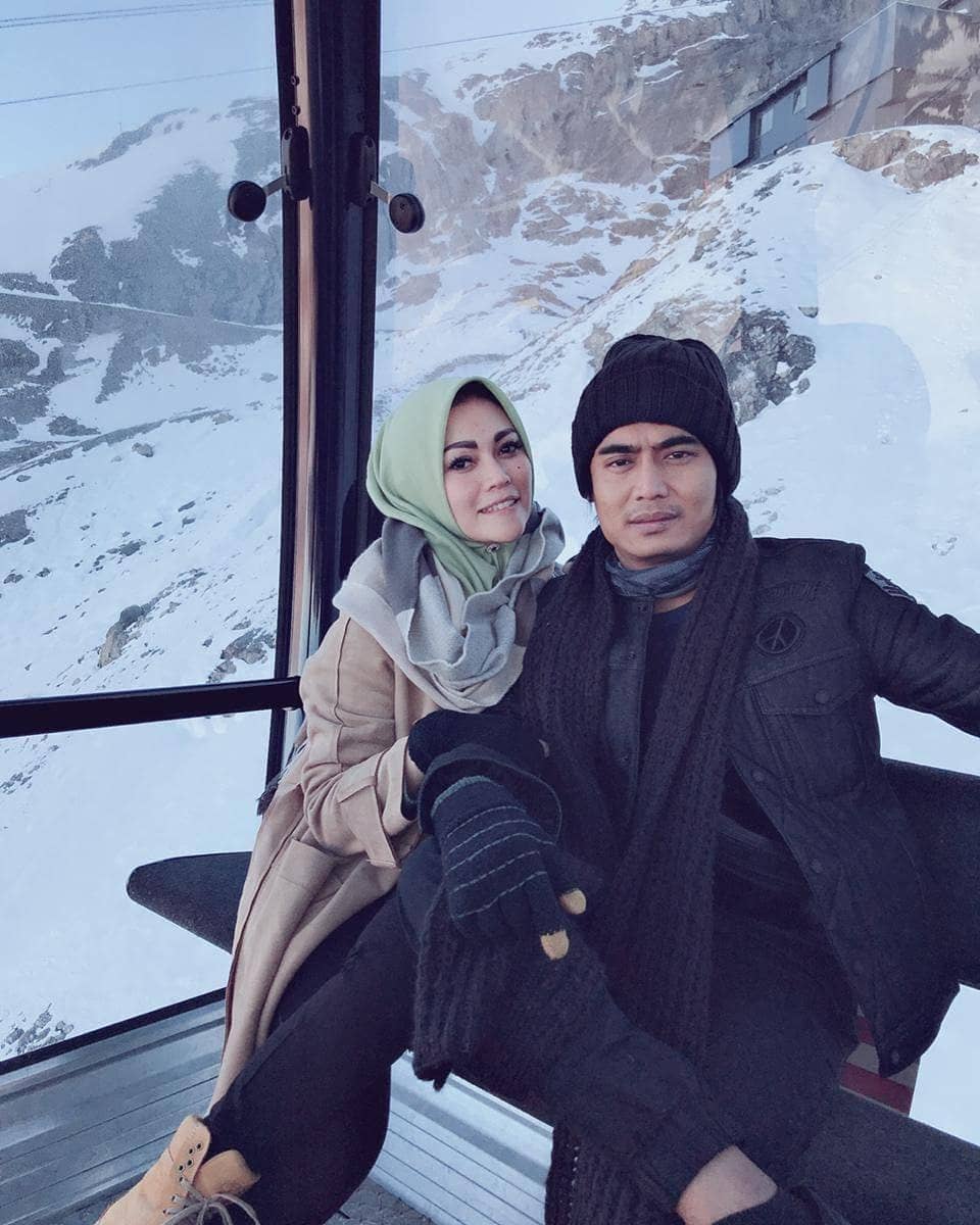 instagram.com/charly_setiaku