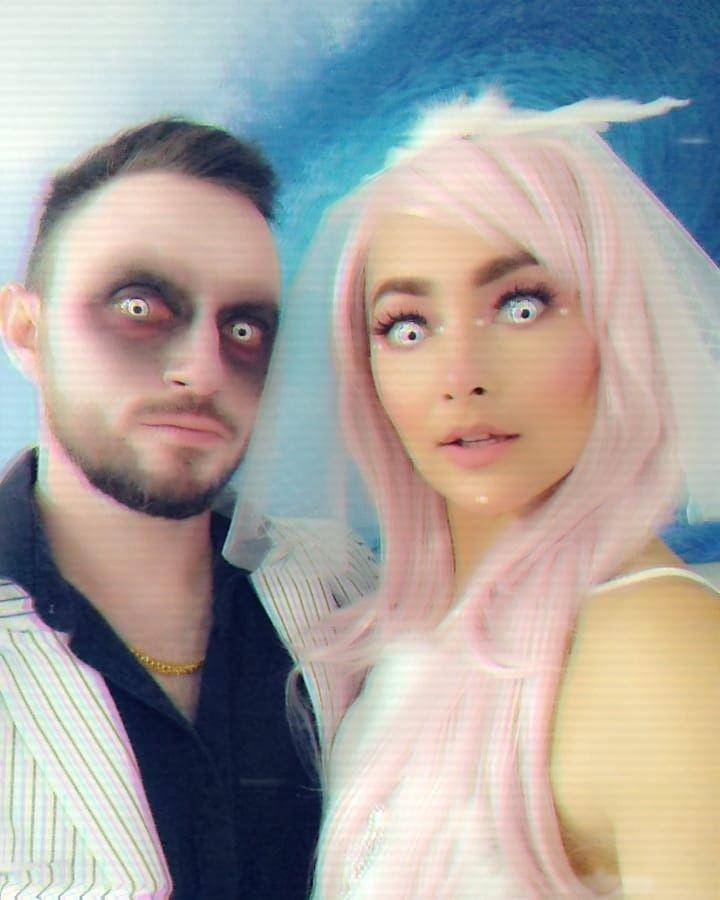 instagram.com/rezerdewi
