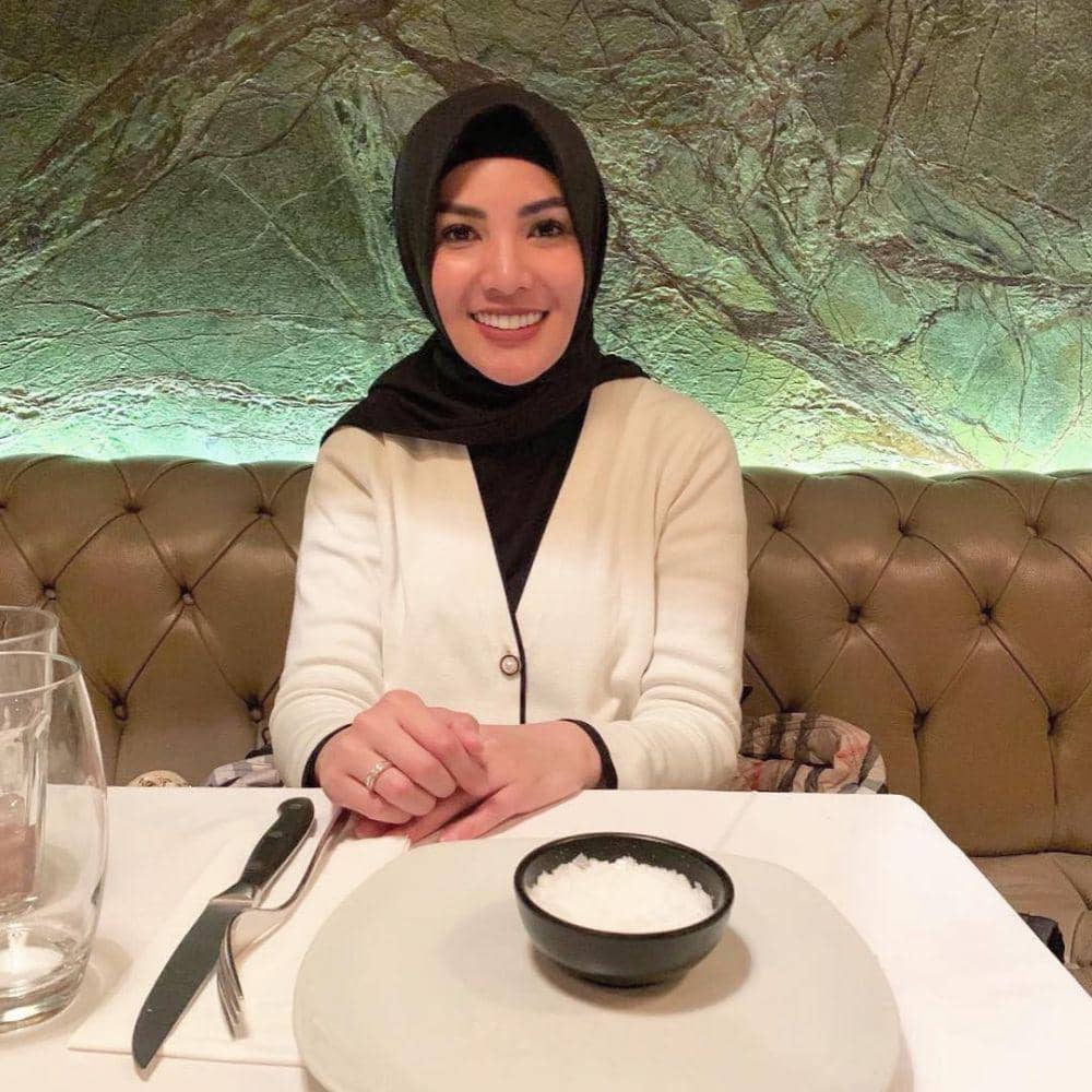 instagram.com/nindyparasadyharsono