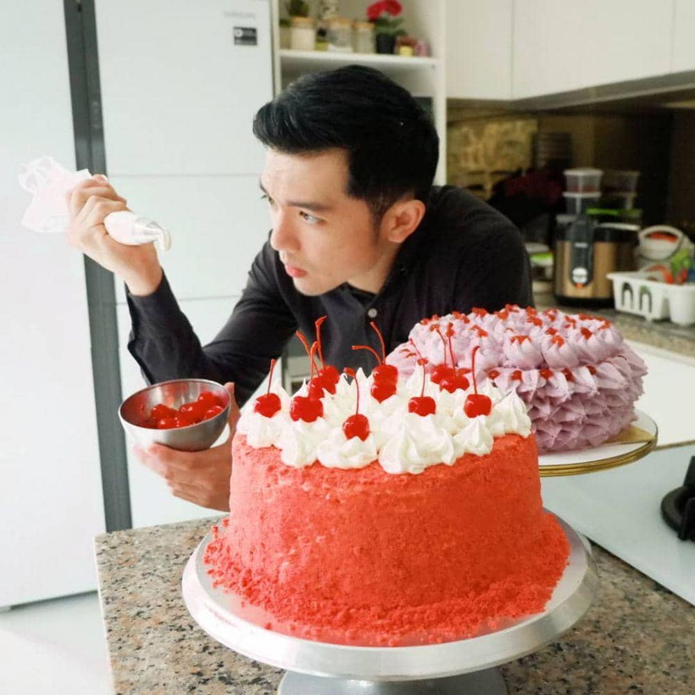 instagram.com/nickytirta