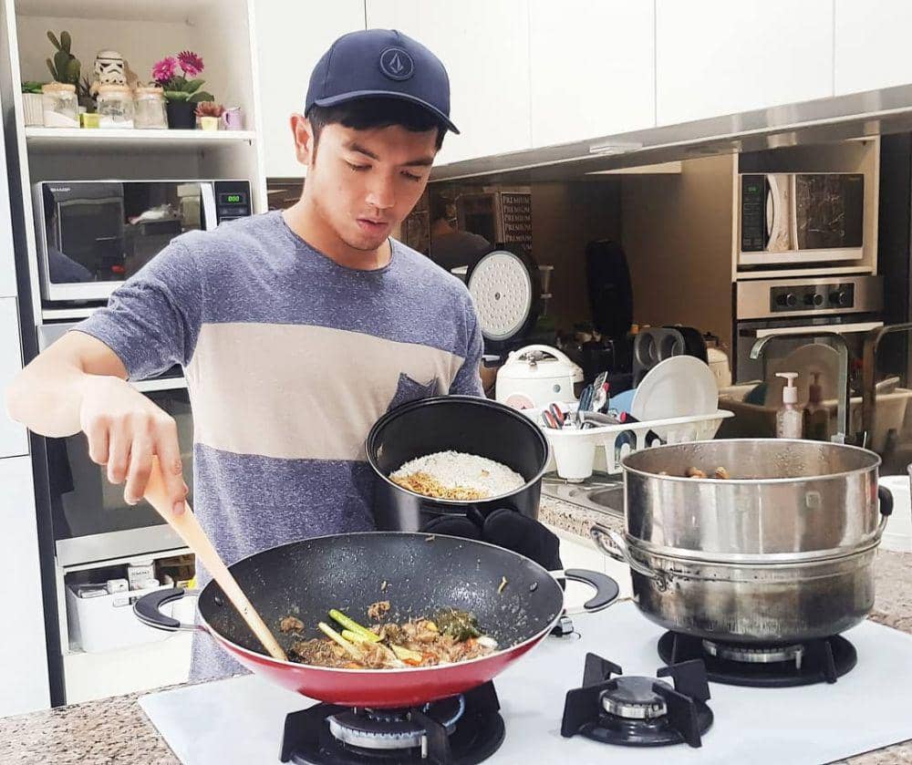 instagram.com/nickytirta