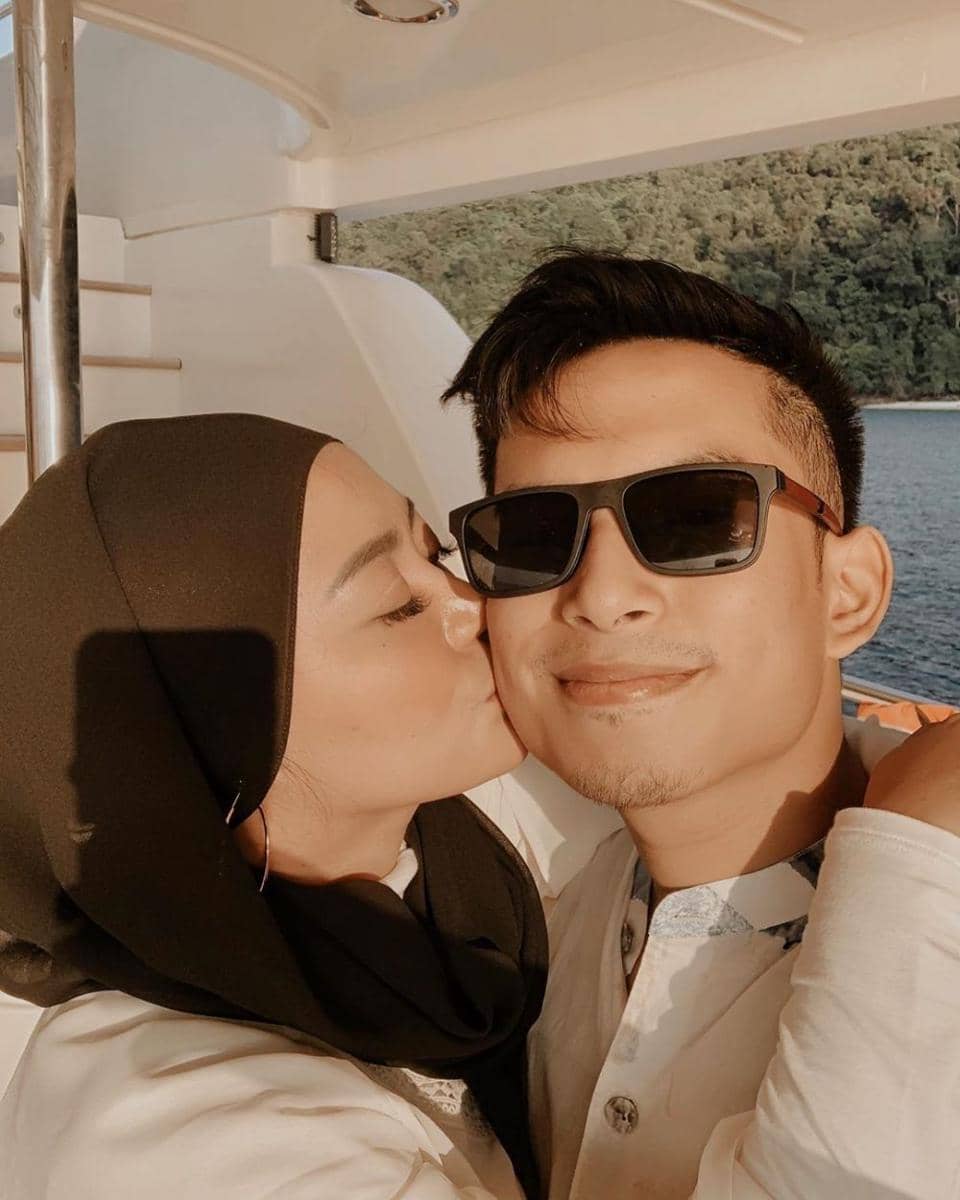 Instagram.com/rachelvennya