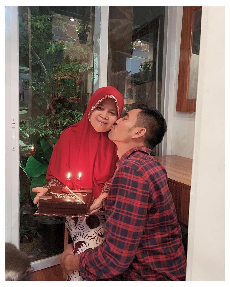 instagram.com/robbypurba