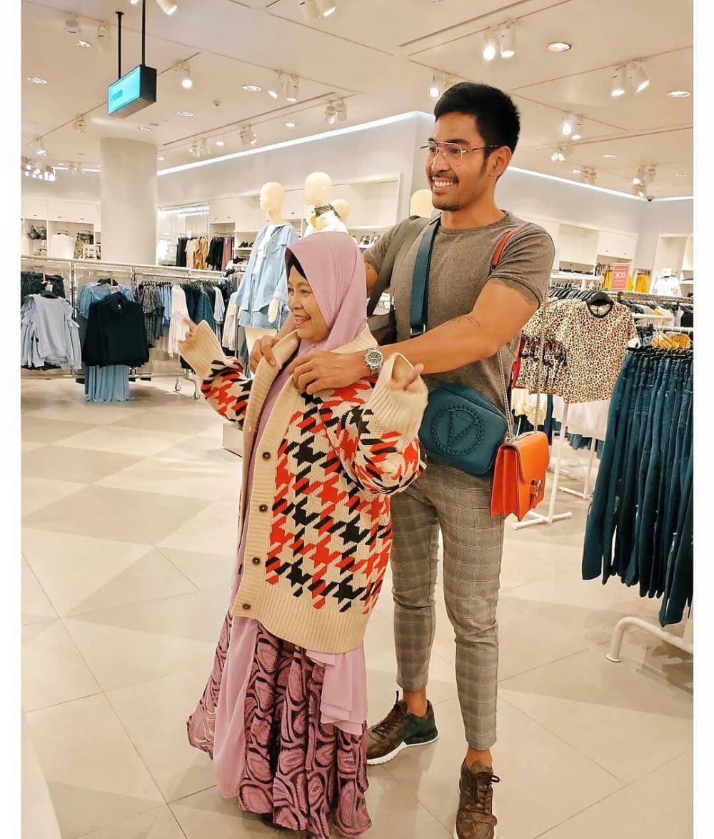 instagram.com/robbypurba