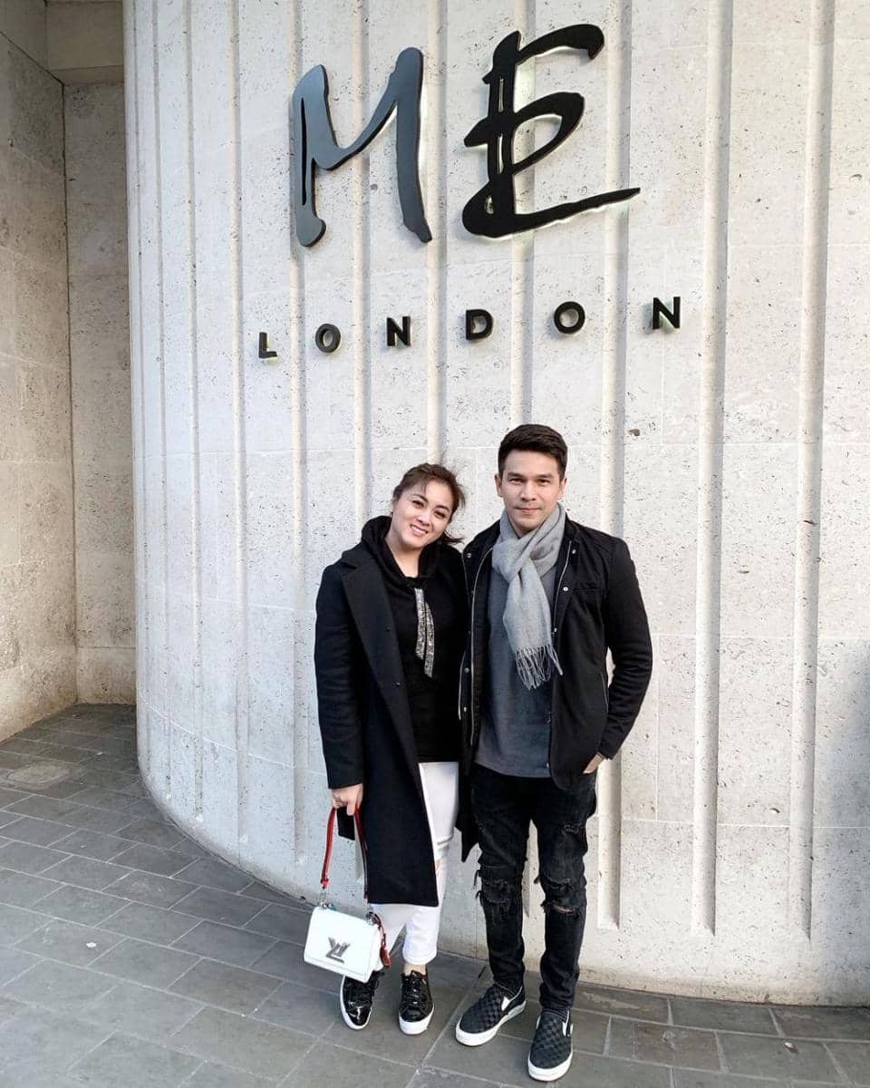 Instagram.com/dhenafrizzy