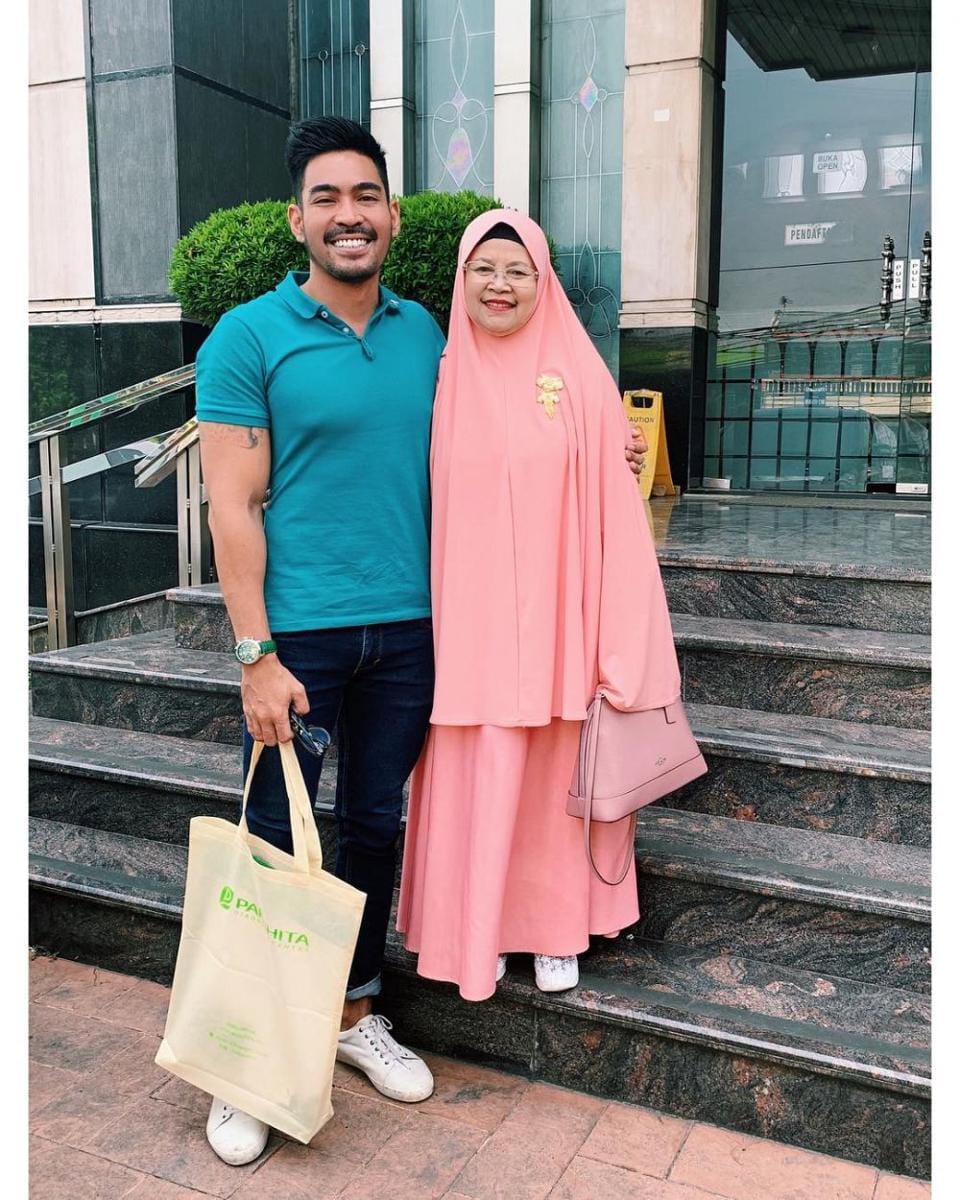 instagram.com/robbypurba