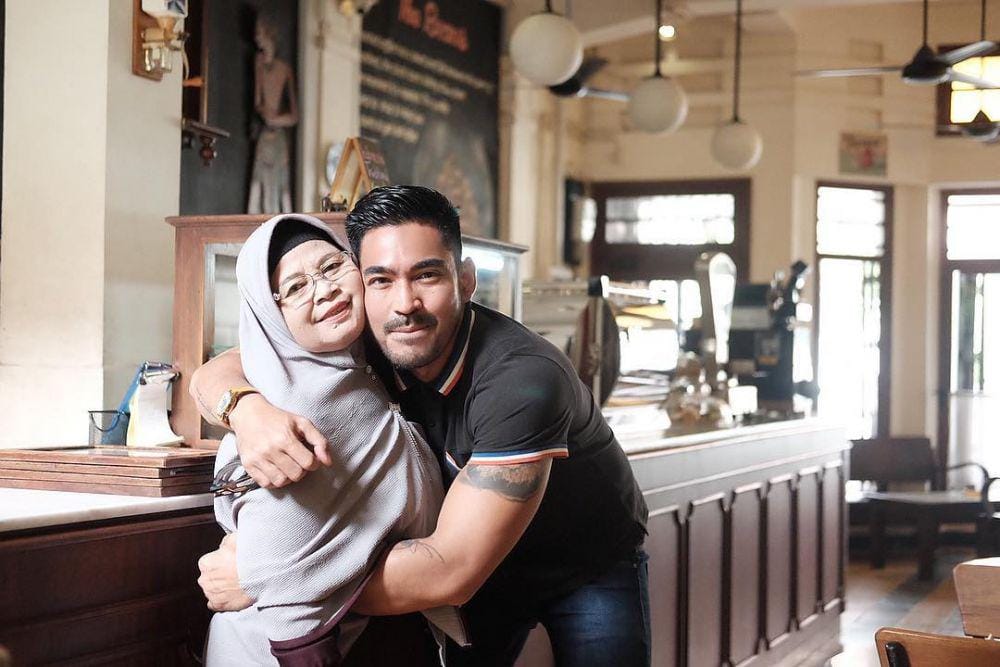 instagram.com/robbypurba