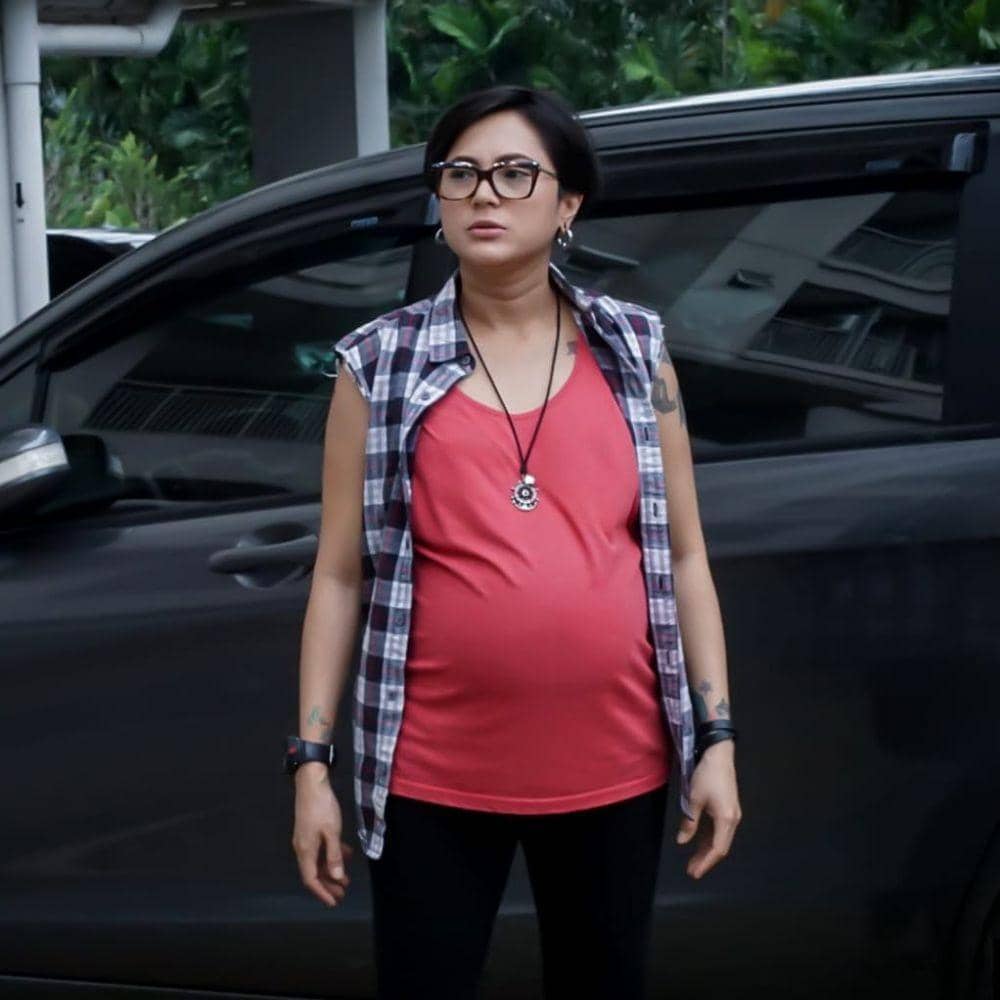 instagram.com/popsovia/