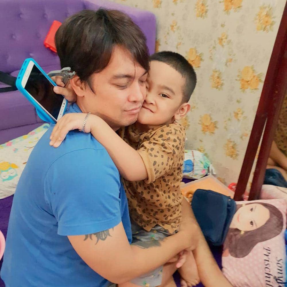 instagram.com/donniesibarani