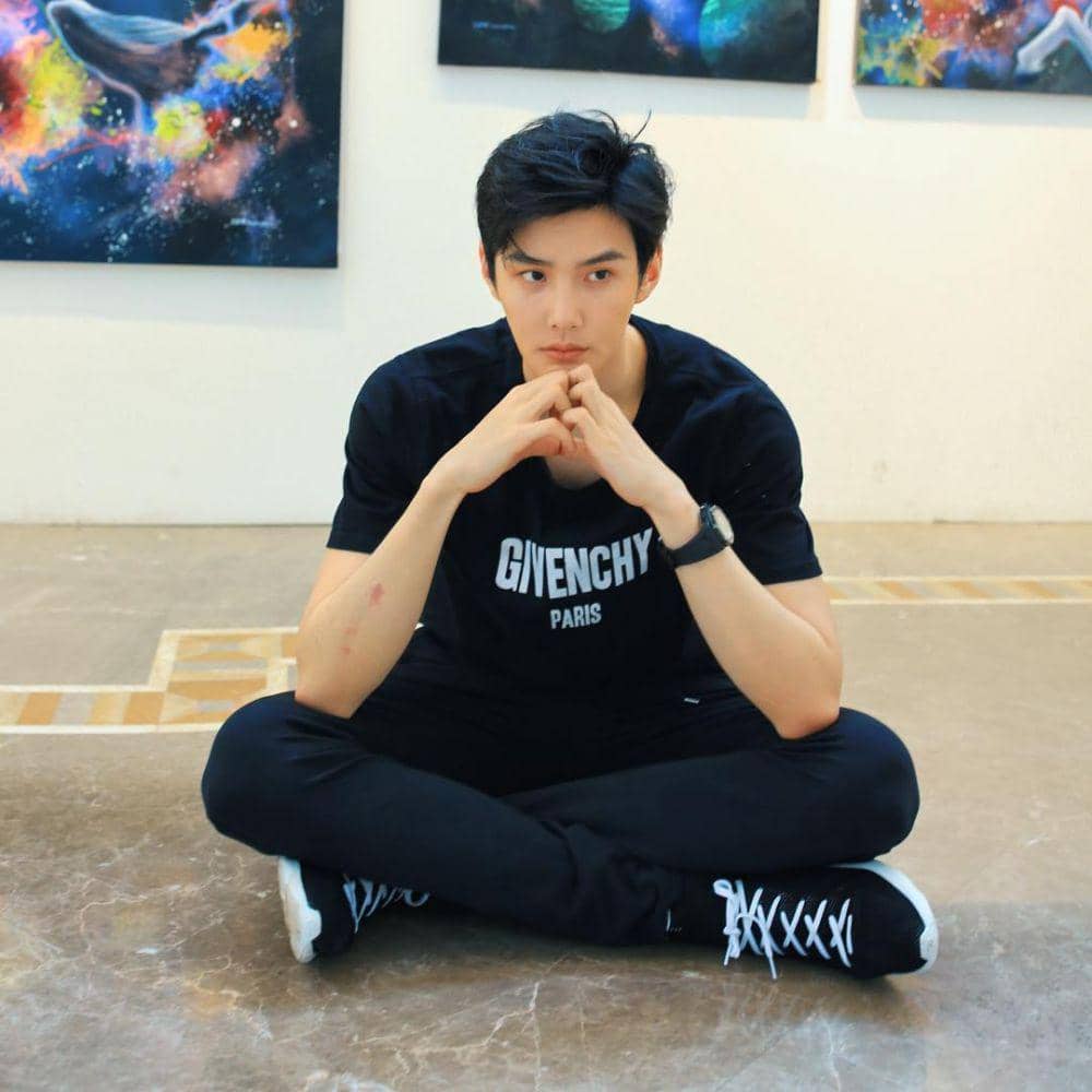 instagram.com/yanxi.sai