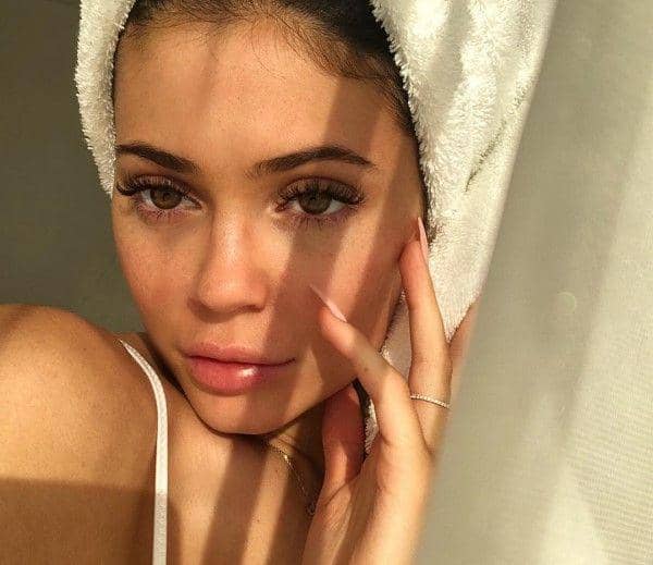 instagram.com/kyliejenner