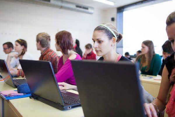 eschoolnews.com