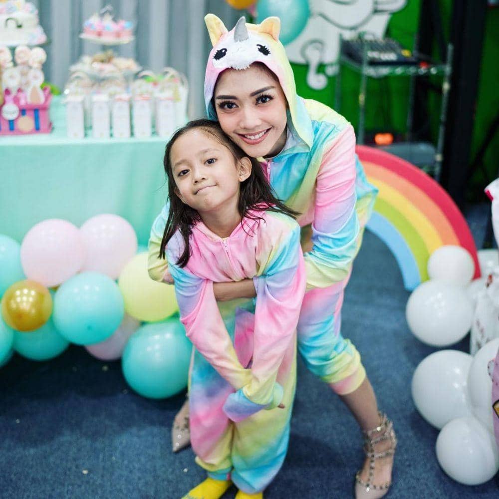 instagram.com/ririndwiariyanti