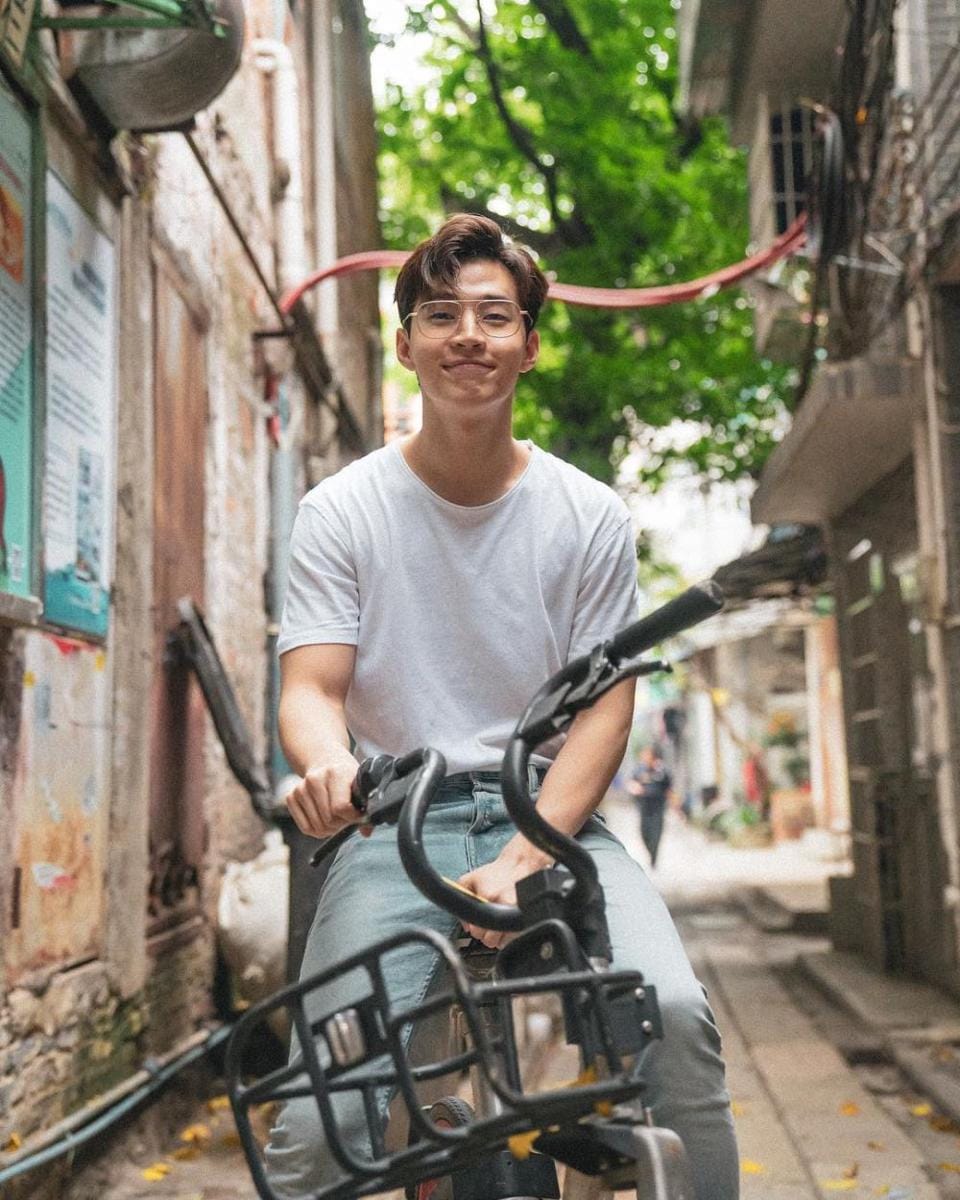 instagram.com/henryl89