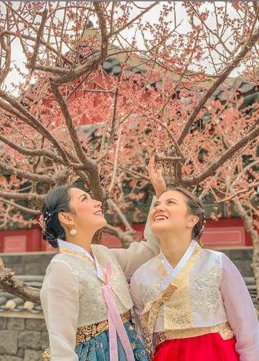 Instagram.com/dindakirana.s