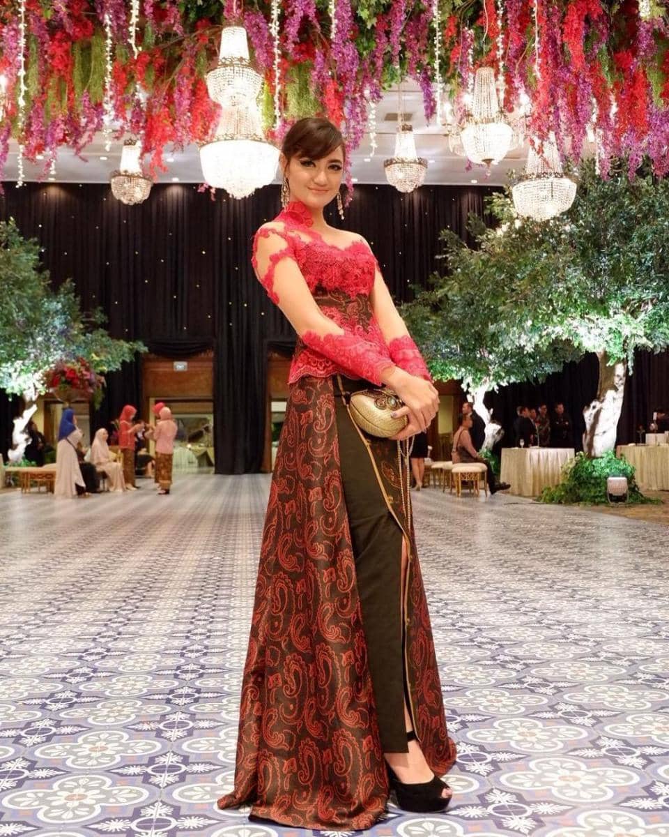 Instagram.com/marcella_simon