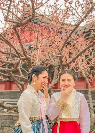 Instagram.com/dindakirana.s