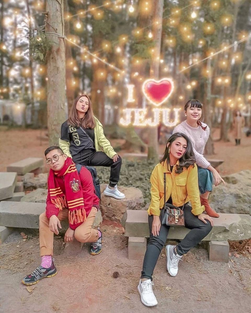 Instagram.com/dindakirana.s