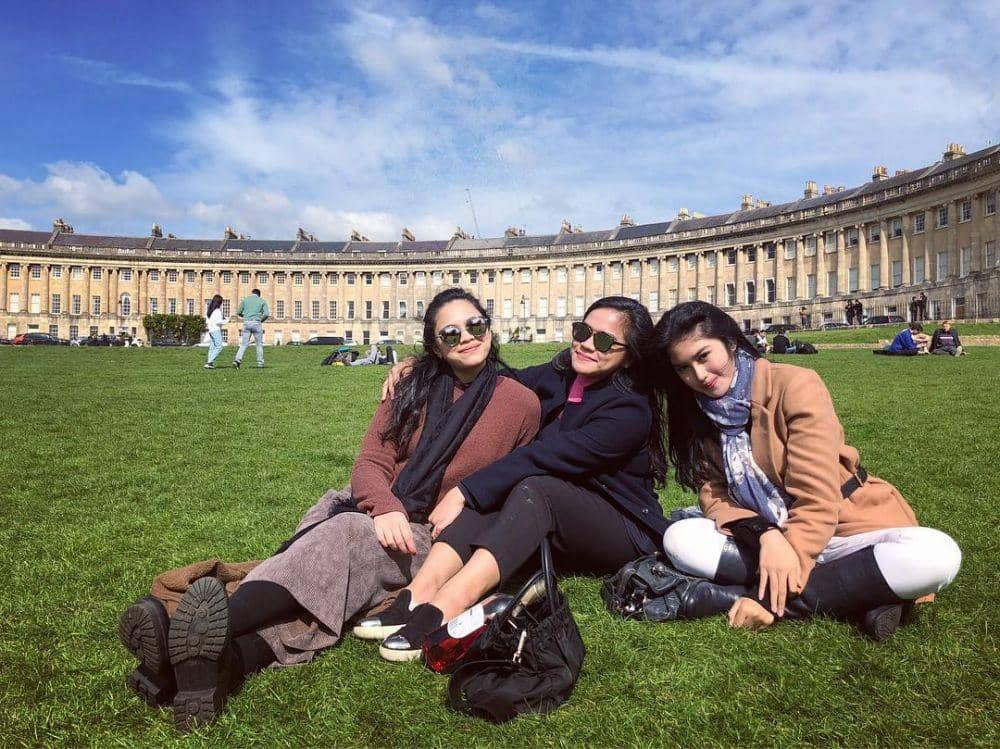 Instagram.com/ochi24