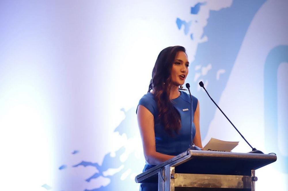 instagram.com/nadinelist