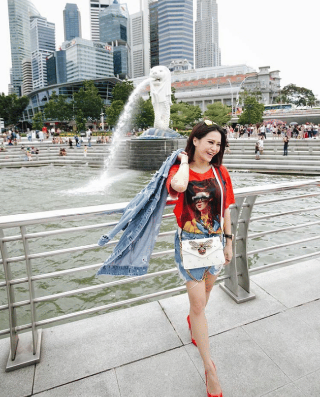 instagram.com/vickyzainal24