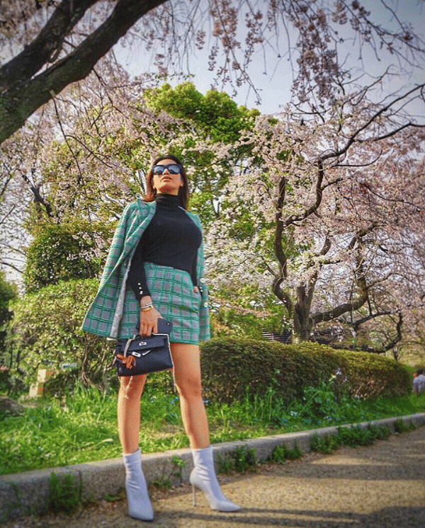 instagram.com/vickyzainal24