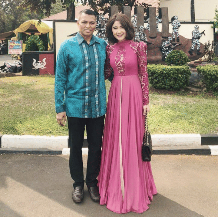 instagram.com/uutpermatasari