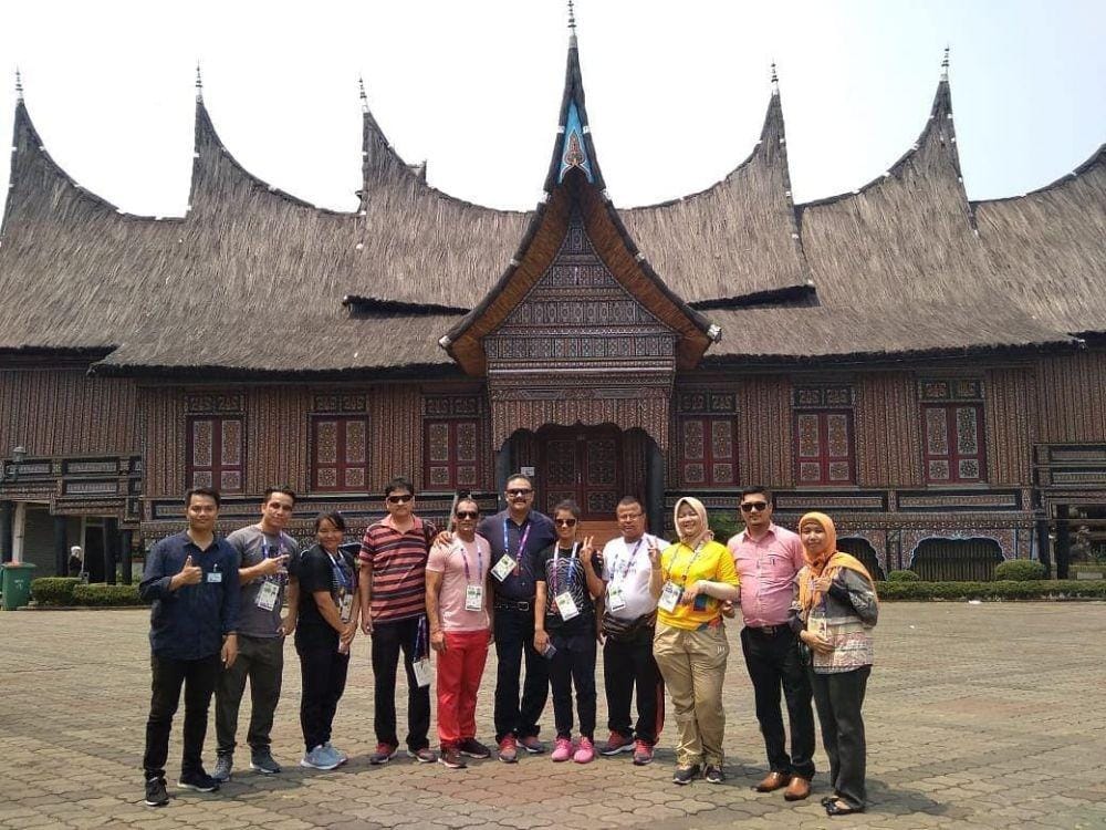 instagram.com/ilovetamanmini