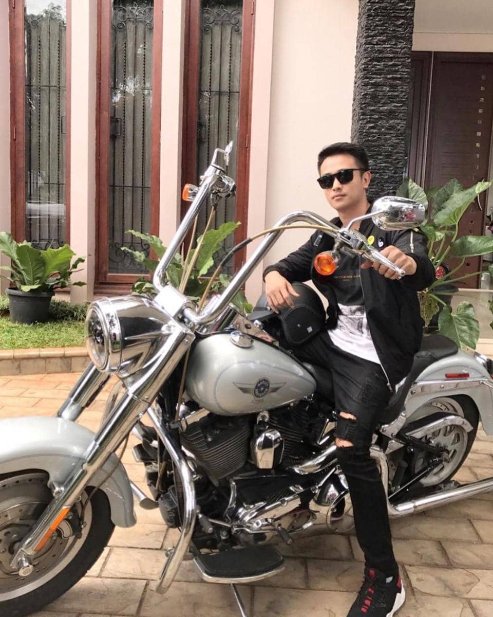 Instagram.com/ajunperwira