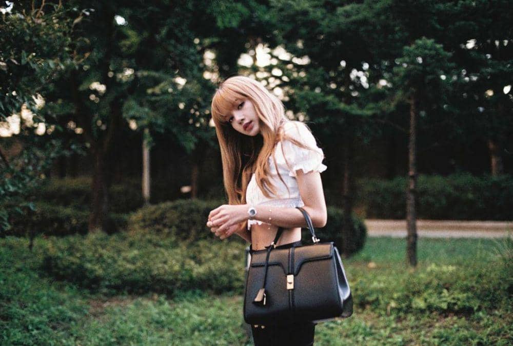 instagram.com/lalalalisa_m
