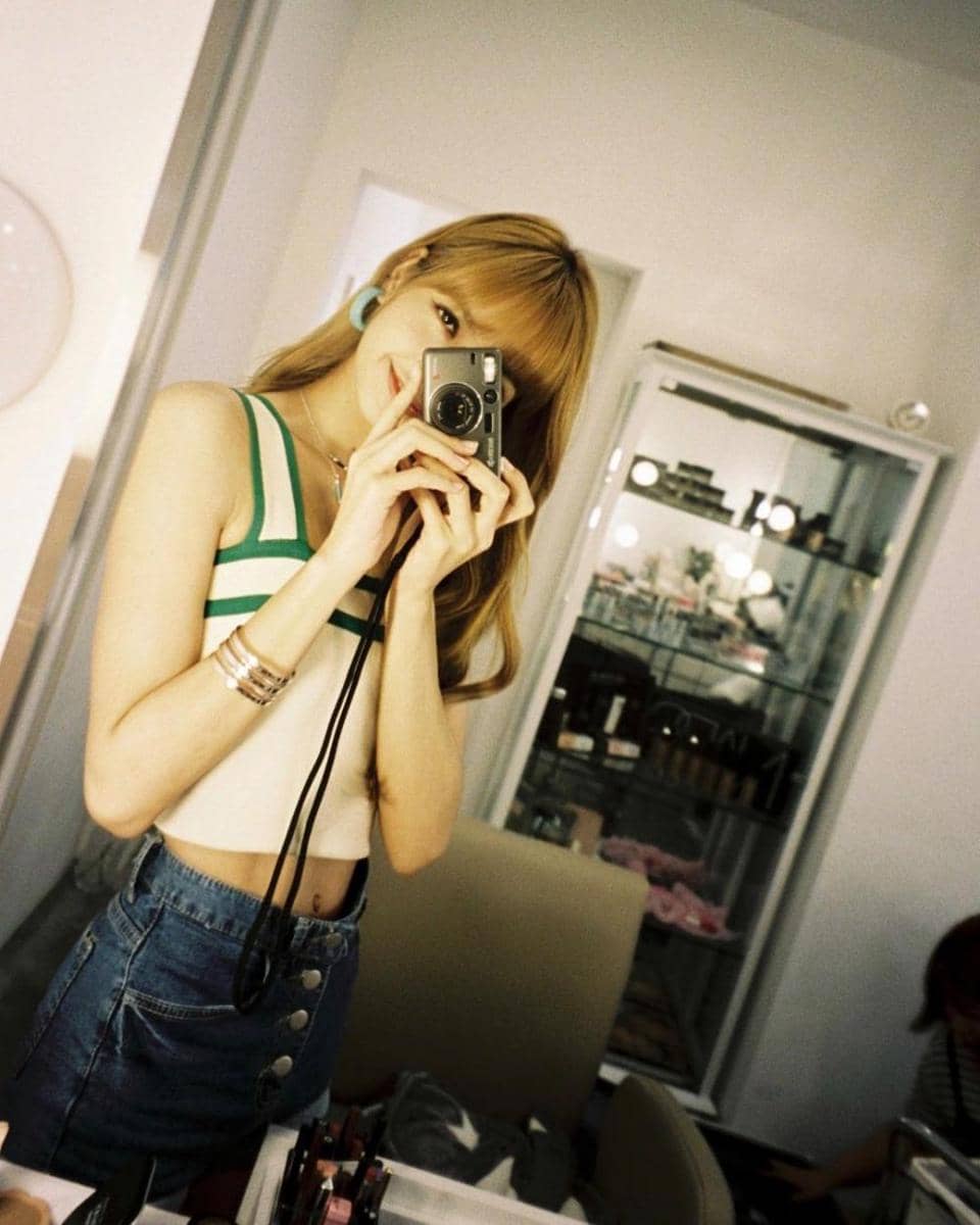 instagram.com/lalalalisa_m