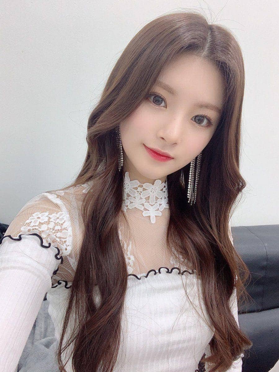 Twitter.com/EVERGLOW_twt