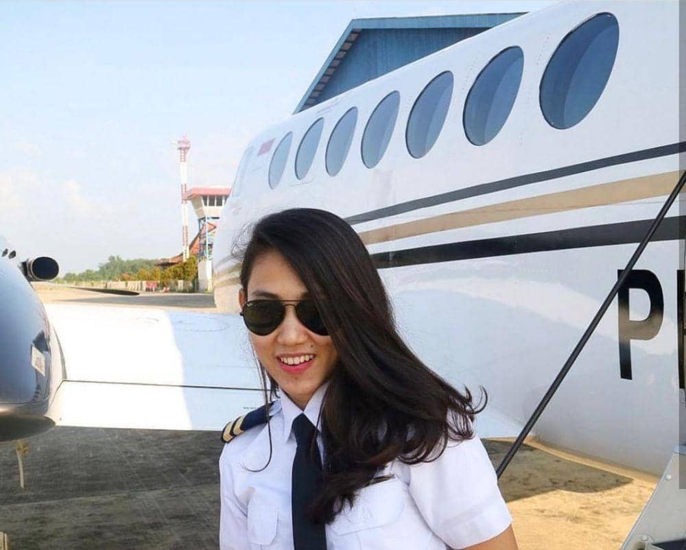 Instagram.com/@athirafarina