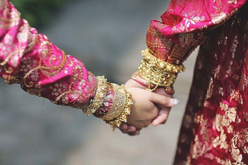 thebridedept.com/axioo