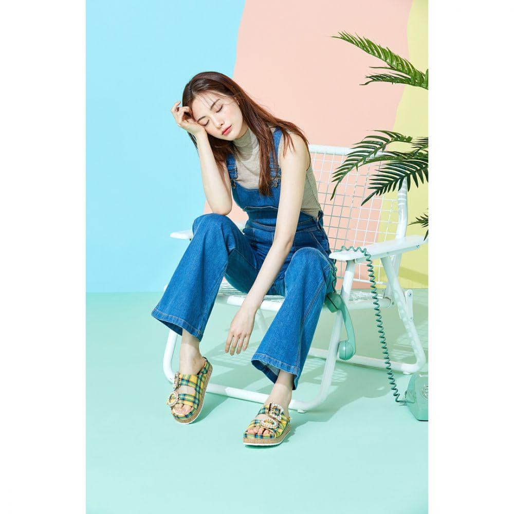 instagram.com/jin_a_nana