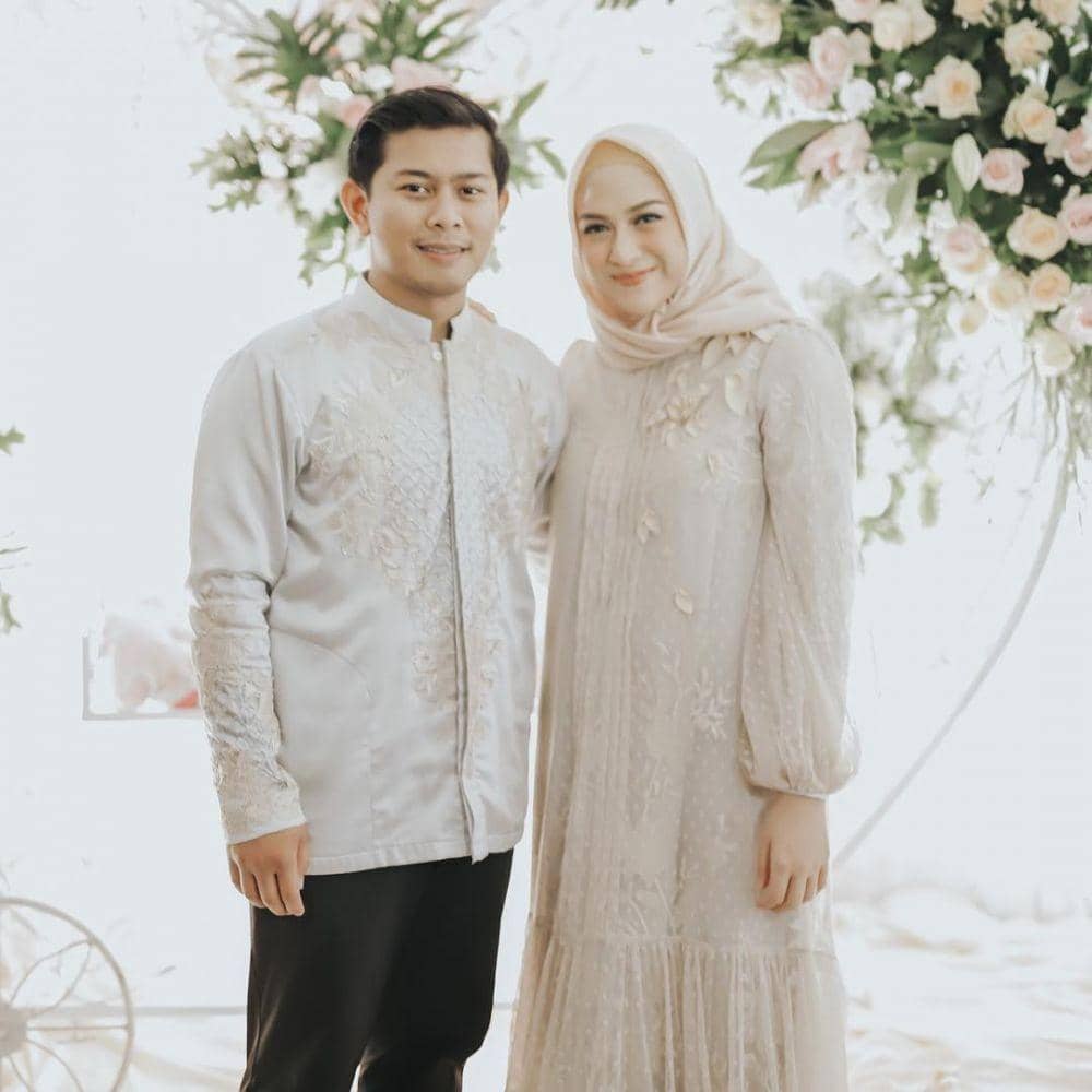 instagram.com/ninazatulini22/