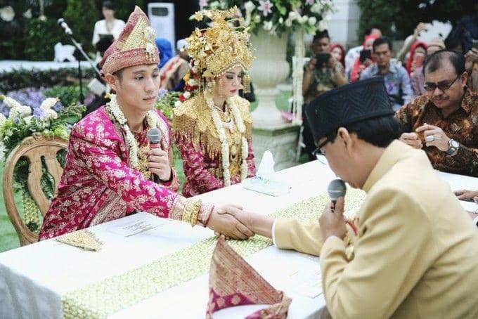 bridestory.com/ axioo