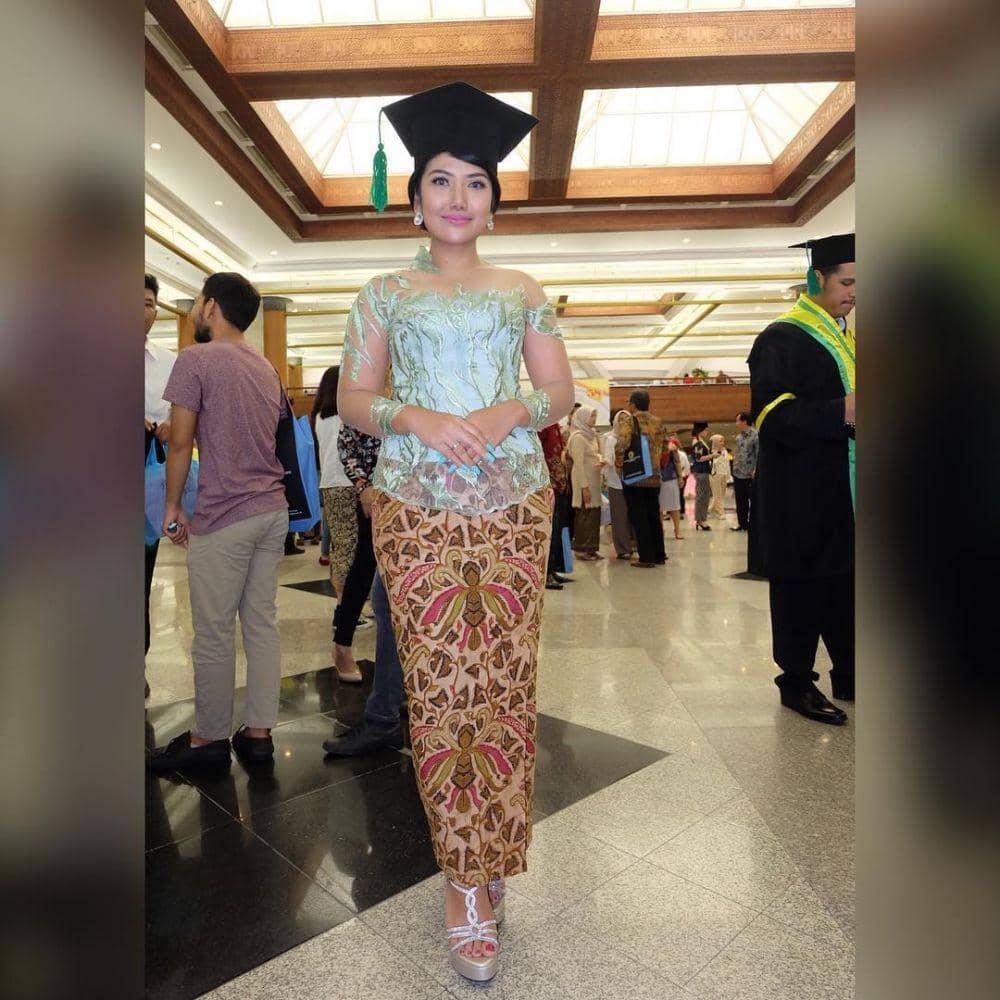 instagram.com/bellashofie_rigan