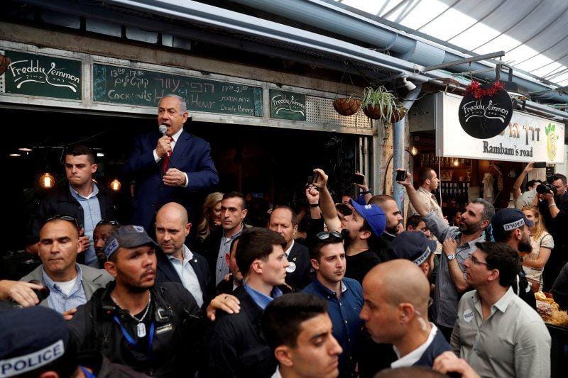 Perdana Menteri Israel, Benjamin Netanyahu, saat melakukan kampanye. ANTARA FOTO/REUTERS/Ronen Zvulun