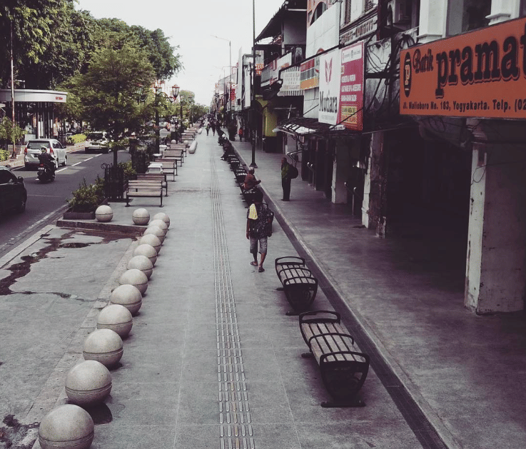 instagram.com/ol._olif