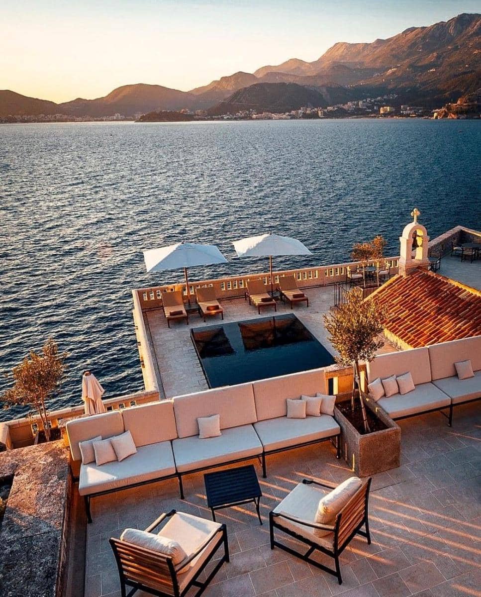 Instagram.com/amansvetistefan