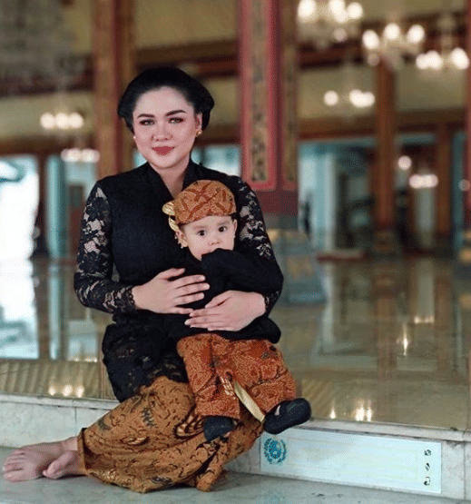 instagram.com/vickyshu