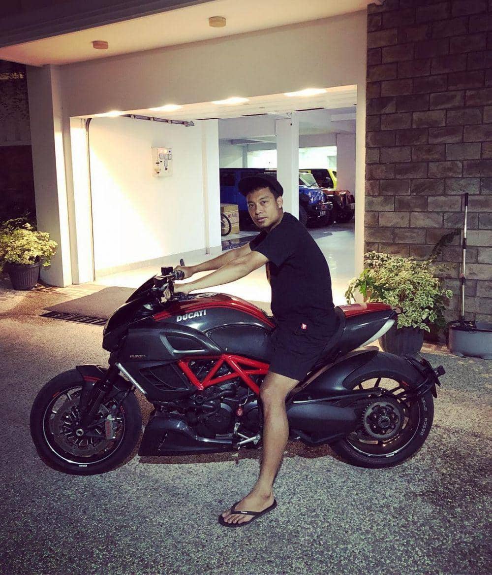 instagram.com/hamka23hamzah