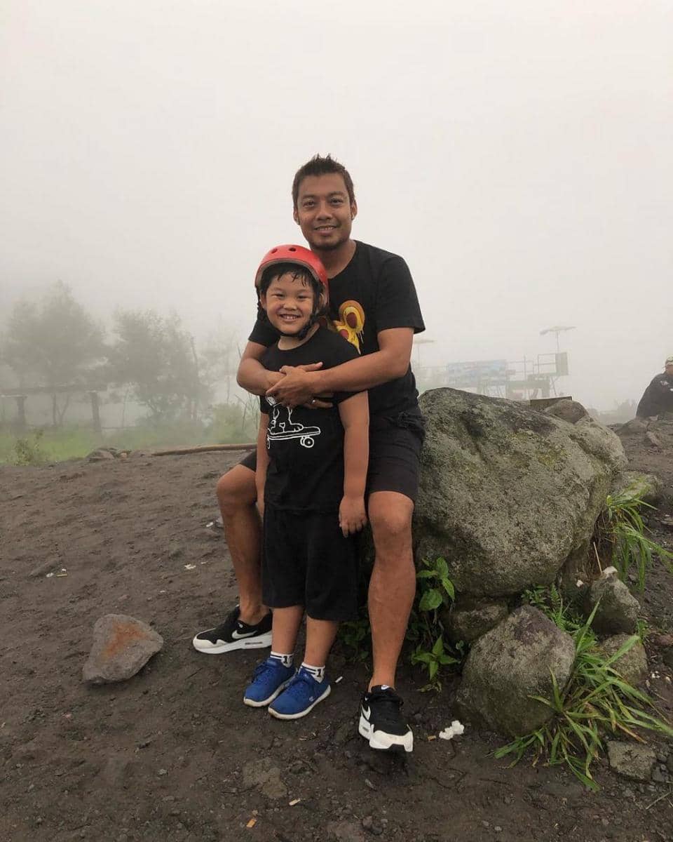 instagram.com/hamka23hamzah