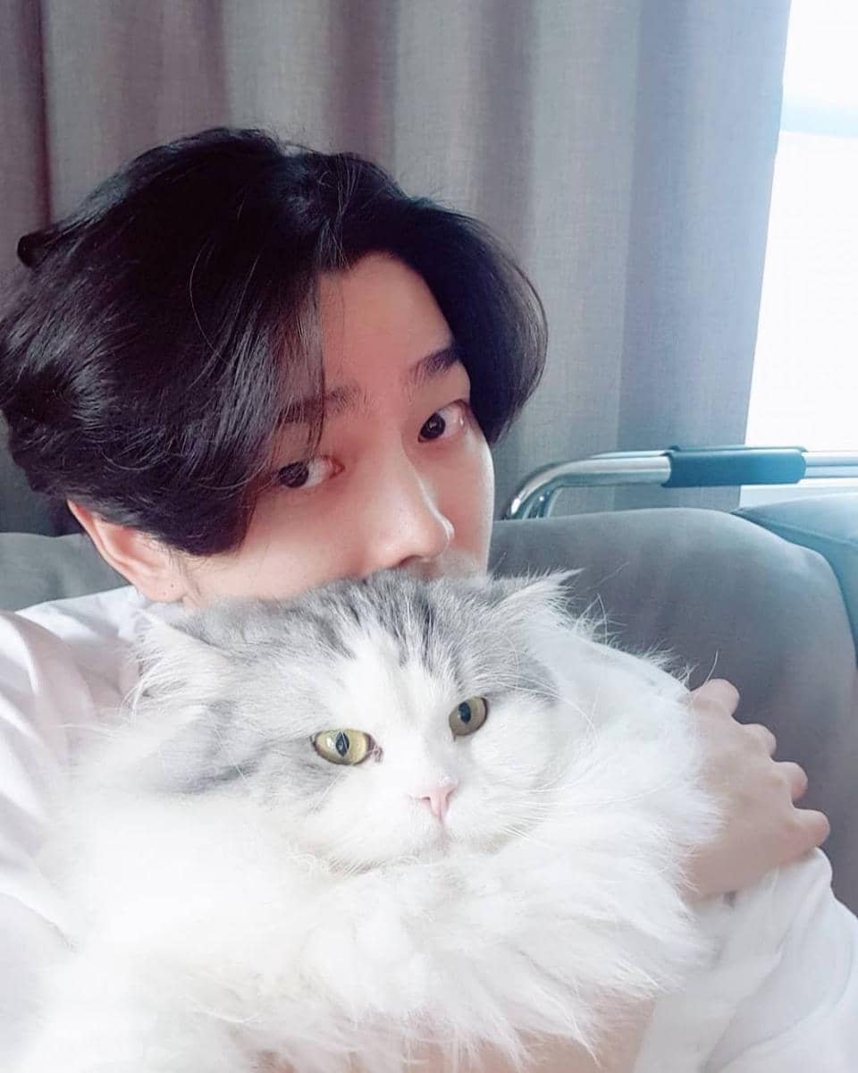 instagram.com/yunkyunsang