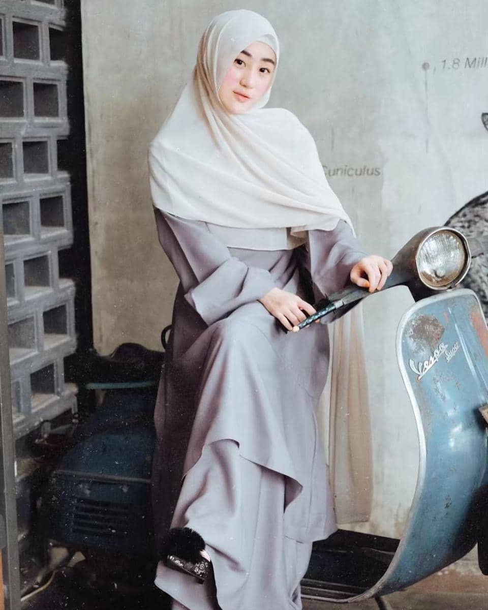 instagram.com/larissachou