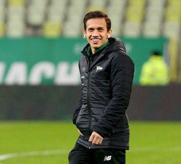 instagram.com/egymaulanavikri