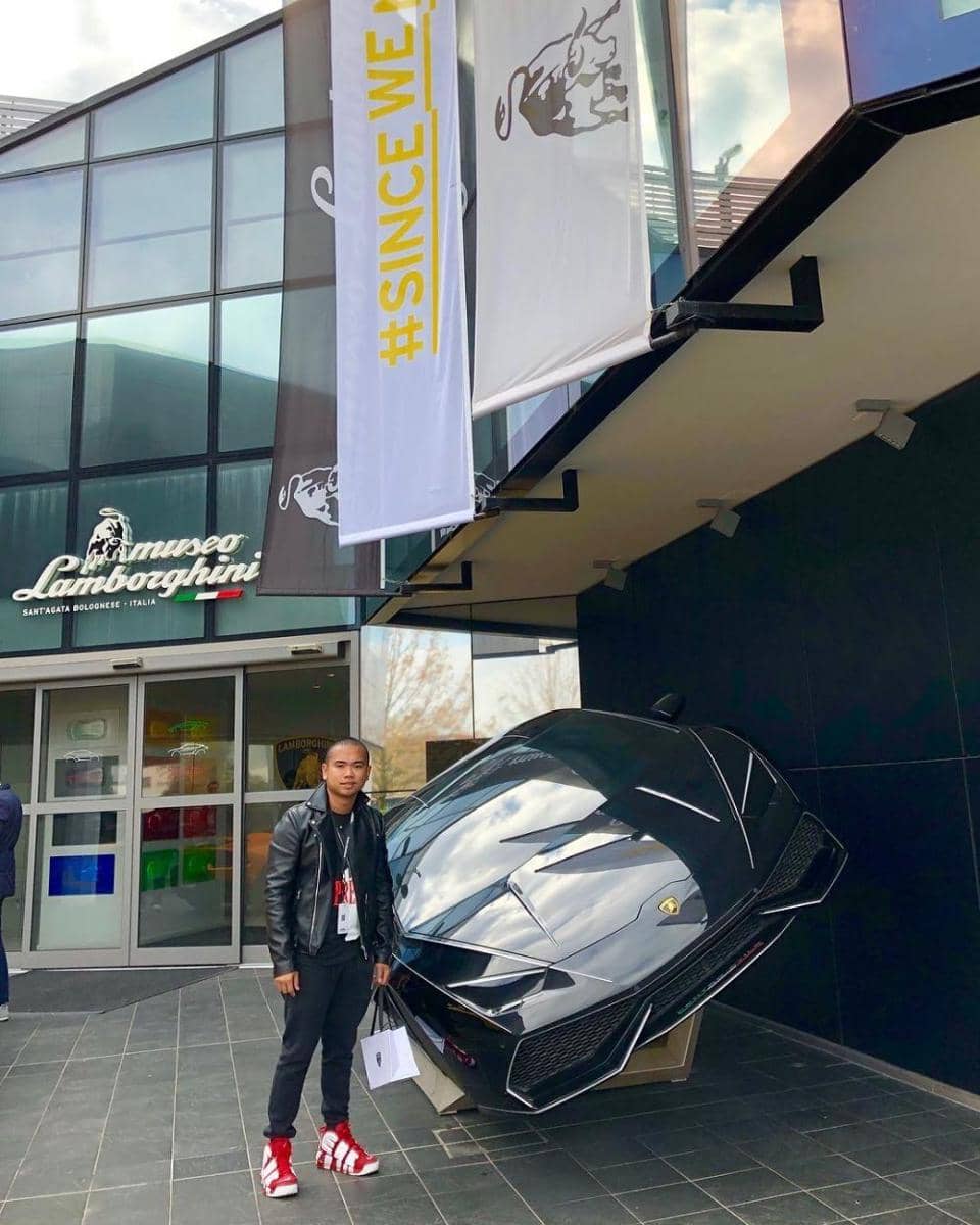 instagram.com/frankhutapea