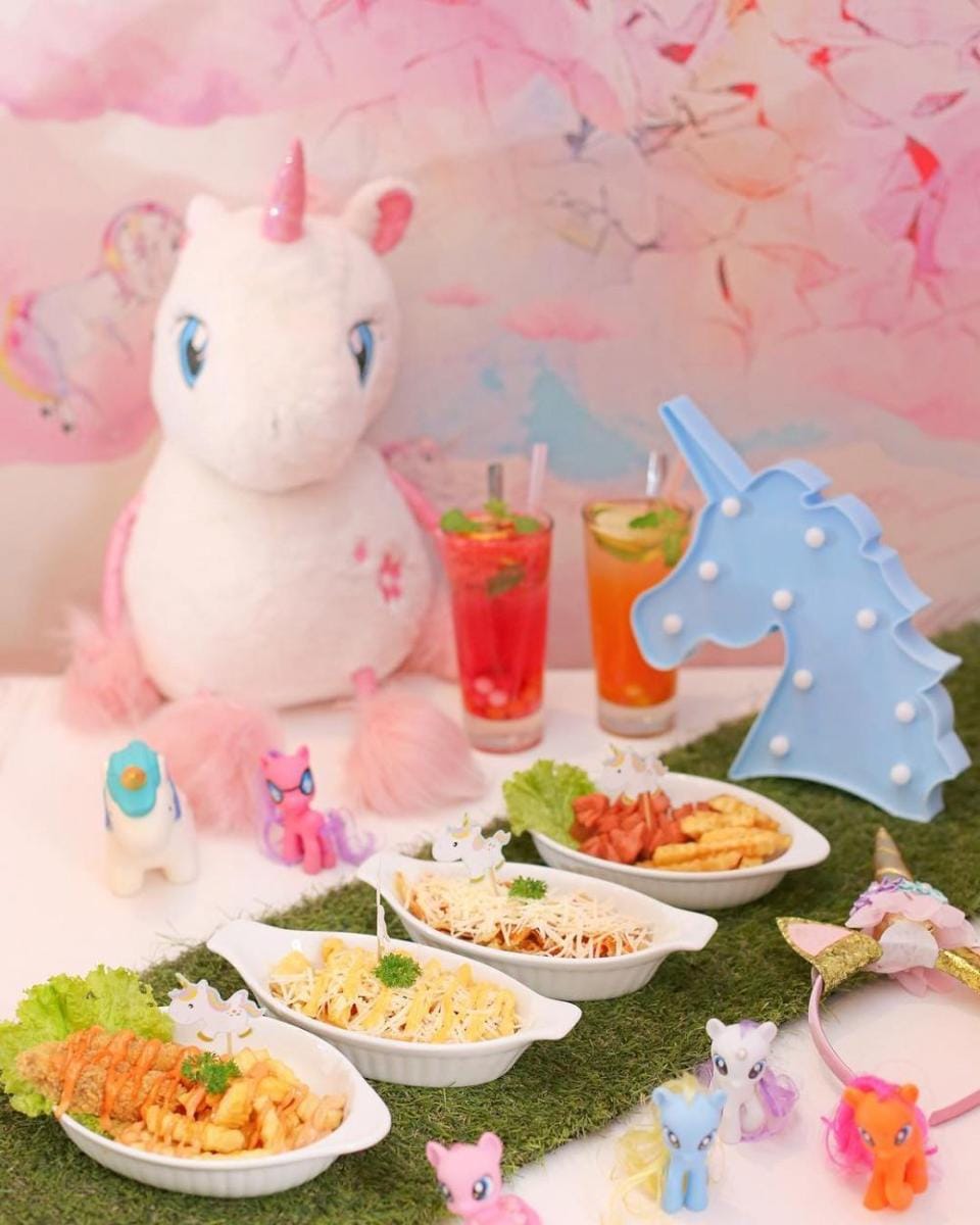 instagram.com/loveuniqorn