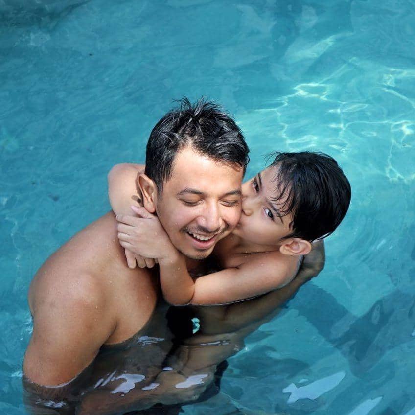 instagram.com/kingfaazarafiqreal